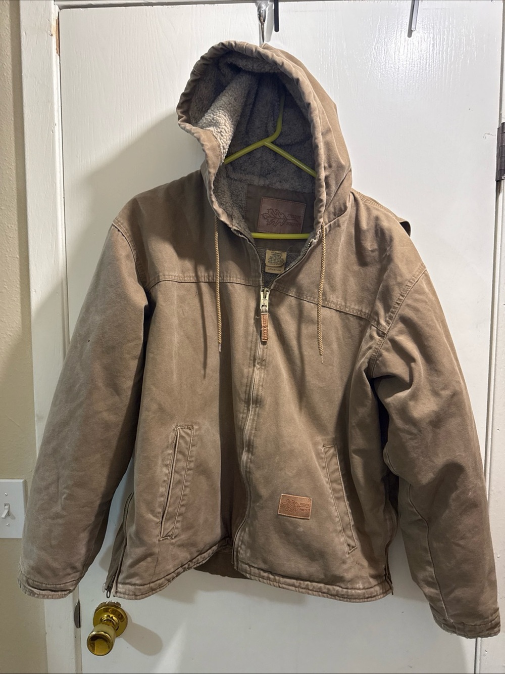 Men's  Vtg Field N Forest Carhartt style Hooded Work Jacket Insulated Coat work